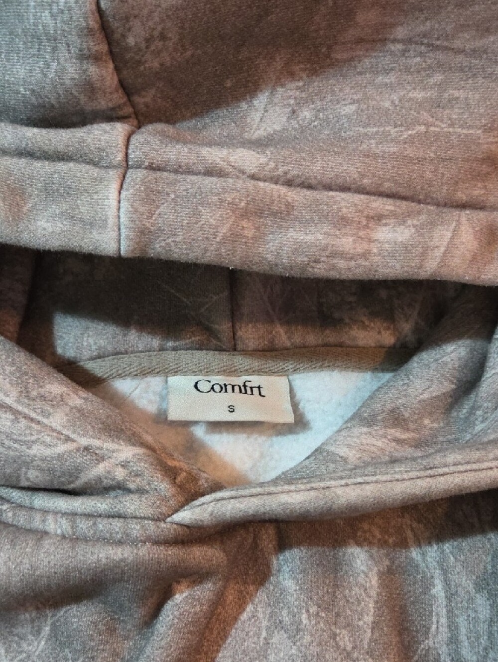 Comfrt Camo Hoodie - Picture 4 of 4